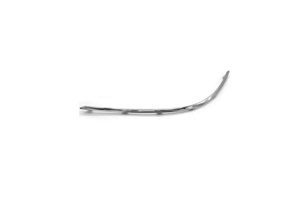 Mercedes W204 C Serisi Facelift Sağ Ön Tampon Nikelajı 2048853821