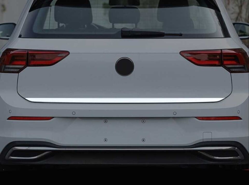 VW Golf 8 (MK8) Paslanmaz Çelik Bagaj Kapağı Çıtası Krom