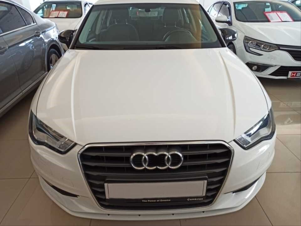 Audi A3 8V 2013-2020 Yarasa Piano Black Ayna Kapağı Seti