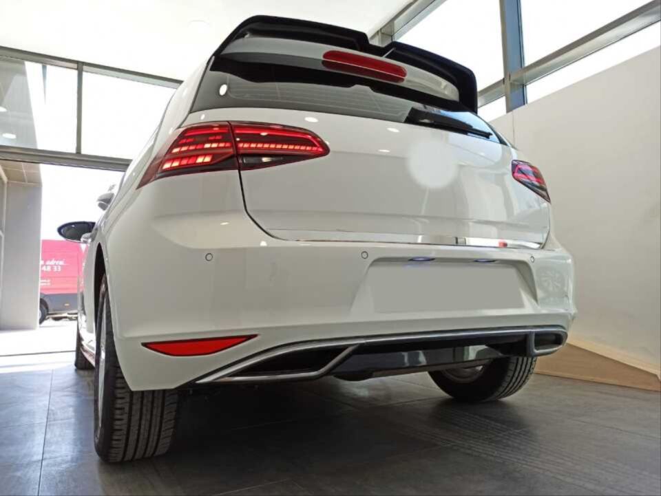 VW Golf 7 MK7 (13-16) GTI Arka Difüzör Piano Black