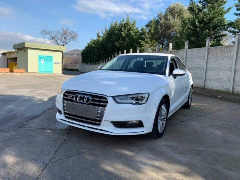 Audi A3 8V (13-16) S3 Ön Panjur Gümüş & Siyah