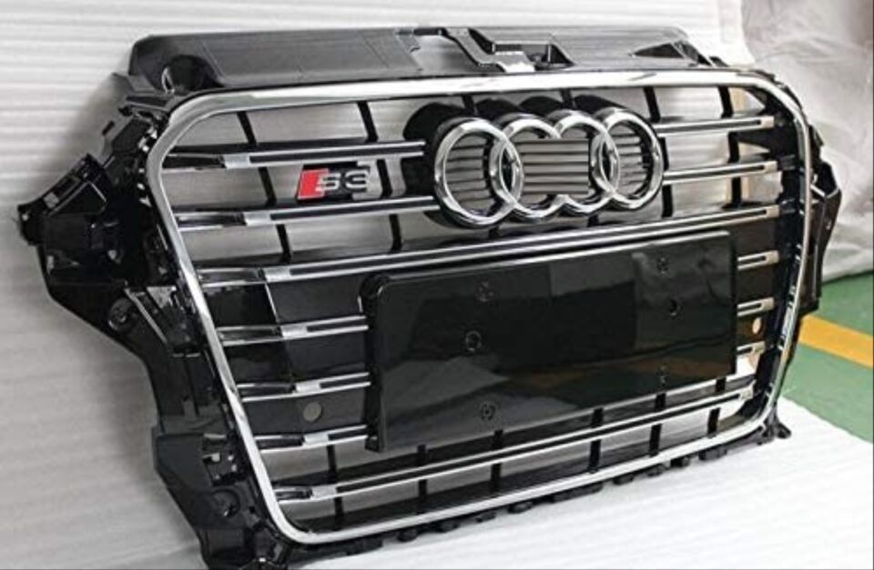 Audi A3 8V 2013-2016 S3 Piano Black Ön Panjur