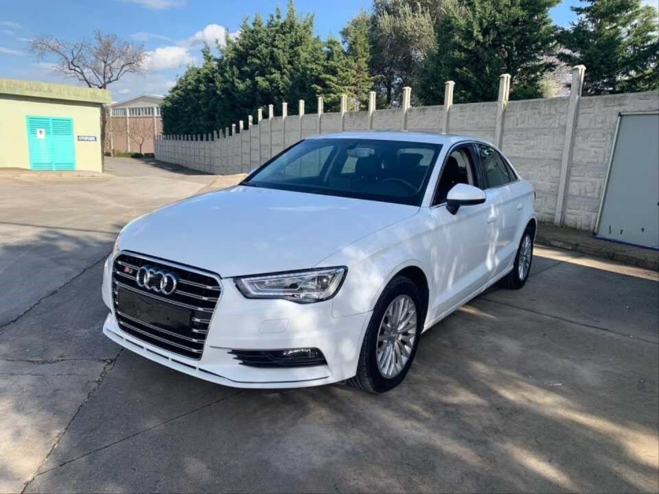 Audi A3 8V 2013-2016 S3 Piano Black Ön Panjur