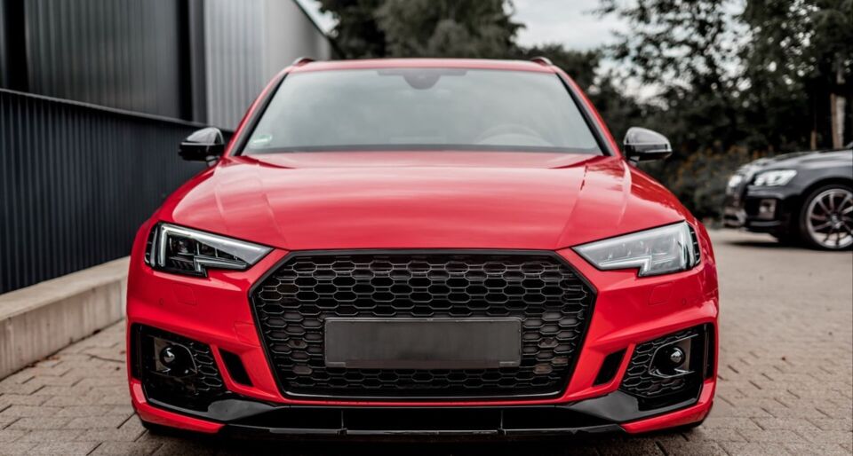 Audi A4 B9 RS4 Petek Panjur Full Siyah Piano Black