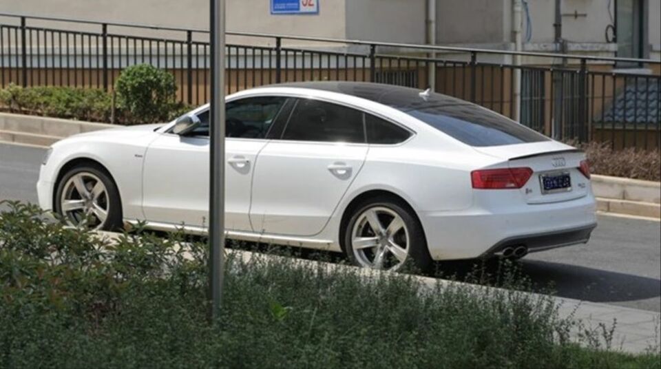 Audi A5 Coupé/Cabrio 8T (09-16) S-Line Bagaj Spoiler Piano Black