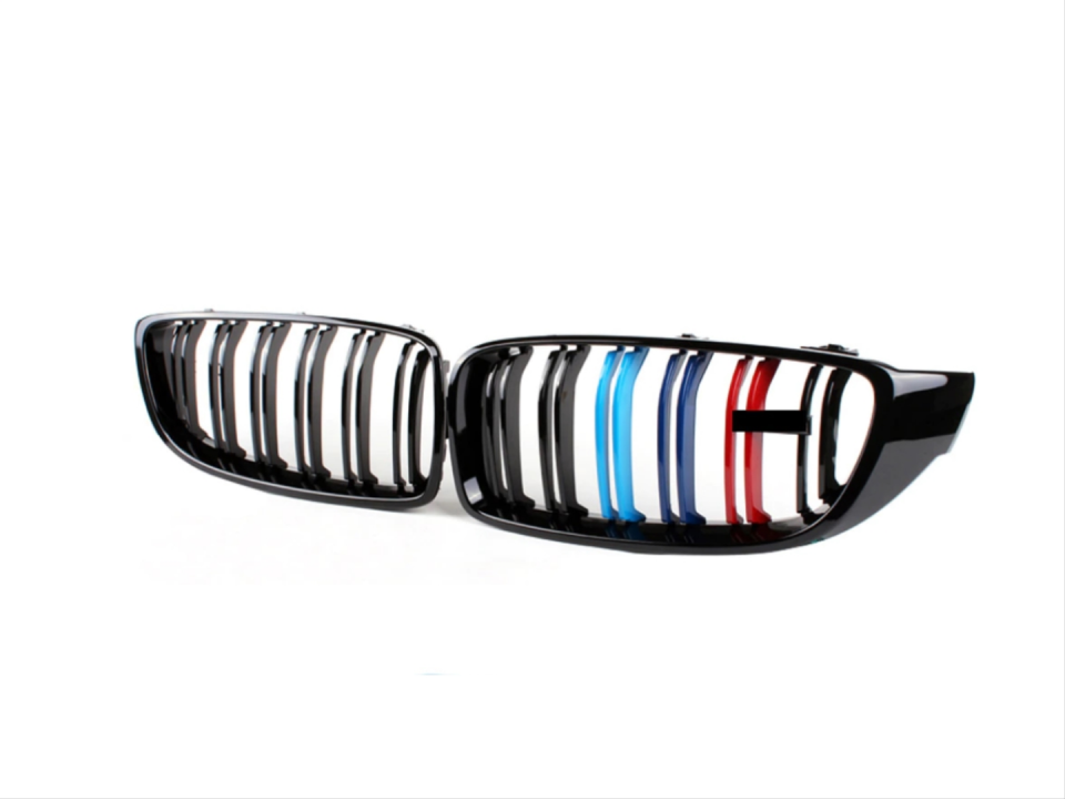 BMW 4 Serisi F32 M4 Çift Çizgi Panjur Böbrek - M Renk (2013-2019)