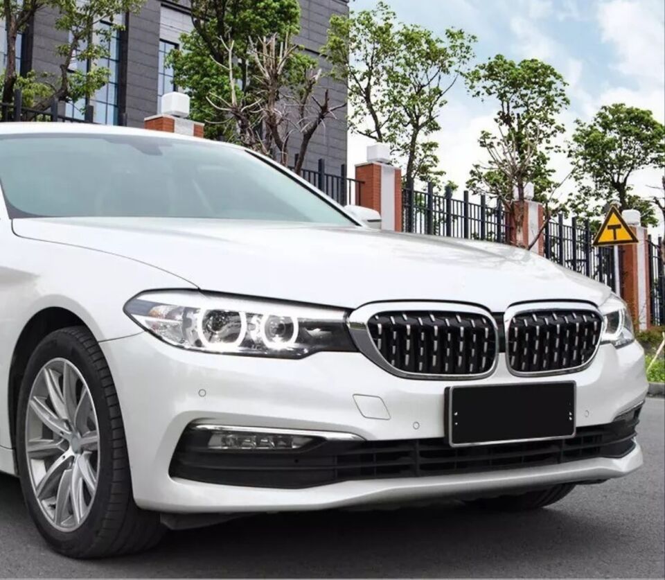 BMW 5 Serisi G30 Diamond Panjur Böbrek - Krom Çerçeve (2017-2020)