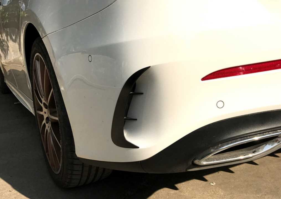 Mercedes-Benz A Serisi V177 Sedan Arka Tampon Bıçakları 2 Parça Piano Black