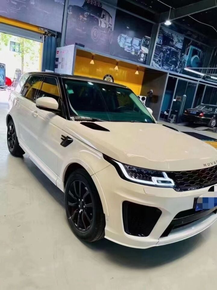Range Rover Sport L494 2014-2017 Makyajlı Kasa SVR Body Kit