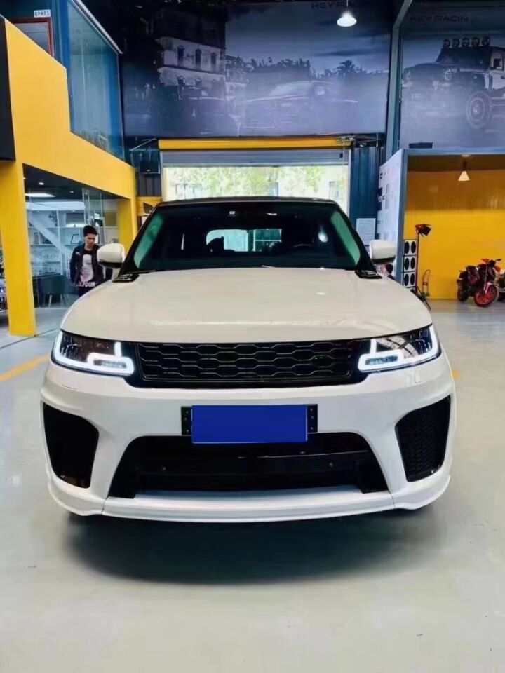 Range Rover Sport L494 2014-2017 Makyajlı Kasa SVR Body Kit