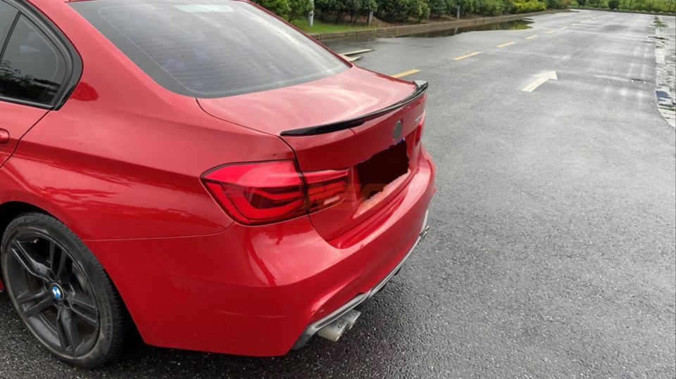 BMW 3 Serisi F30 M-TECH Hybrid Spoiler - Piano Black (2012-2018)