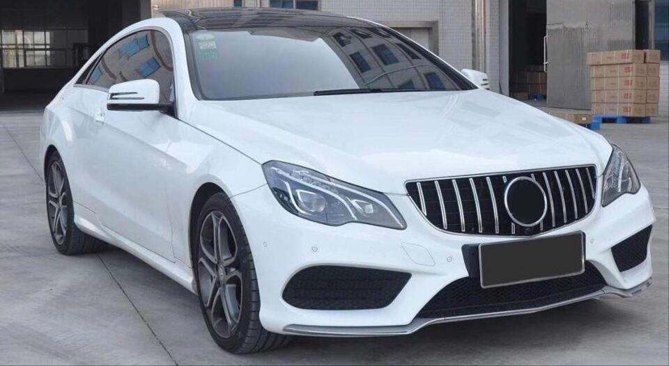 Mercedes E Coupe C207 Facelift Panamericana GTR Panjur Siyah