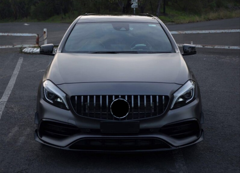 Mercedes-Benz A Serisi W176 Makyajsız GTR Panjur Piano Black