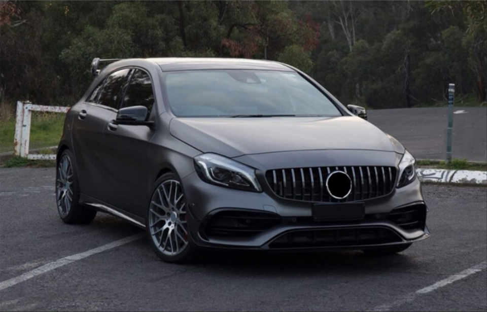 Mercedes-Benz A Serisi W176 Makyajsız GTR Panjur Piano Black