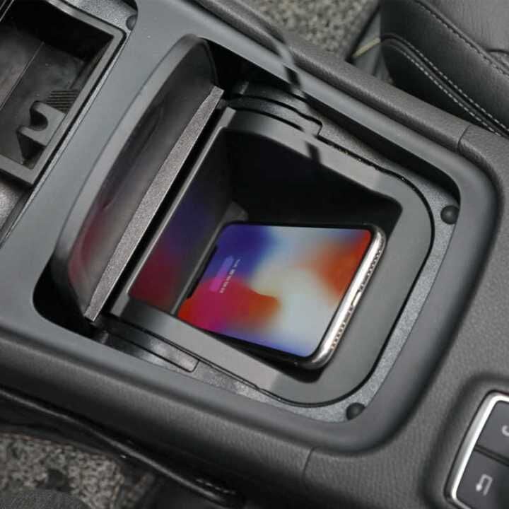 Mercedes-Benz A-CLA-GLA Serisi W176/W117/X156 Kablosuz Şarj Ünitesi