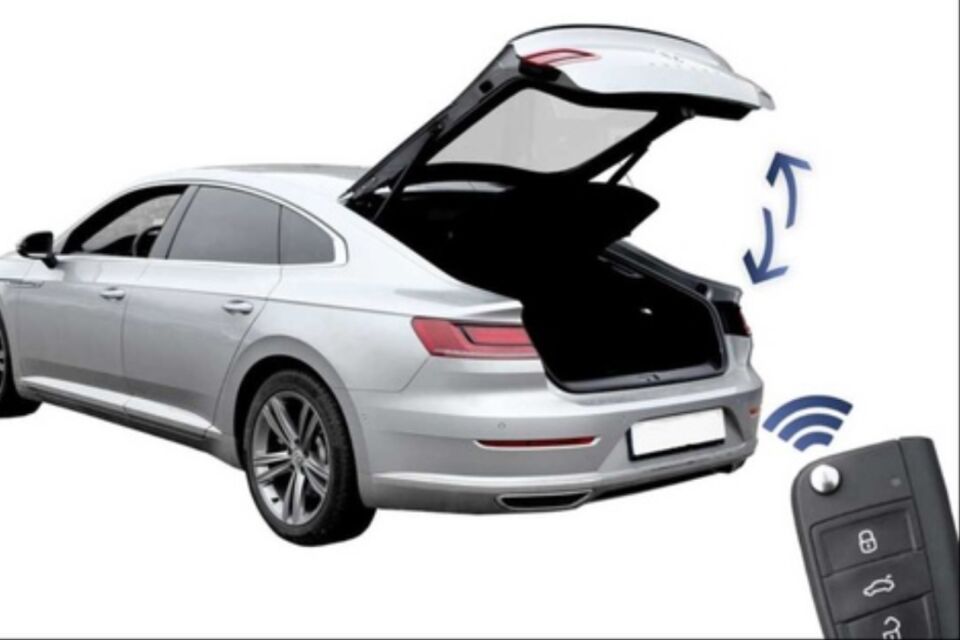 Mercedes-Benz CLA Serisi C117 2013-2019 Otomatik Bagaj Açma ve Kapama Sistemi