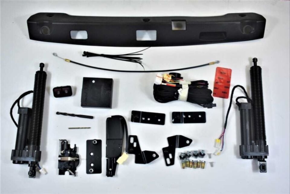 Mercedes-Benz E Serisi W212 Ayak Sensörlü Otomatik Bagaj Sistemi