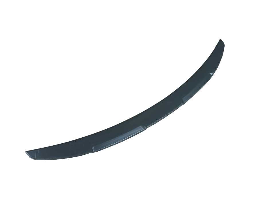 Mercedes W213 E Serisi Çıkıntılı Bagaj Üstü Spoiler Piano Black