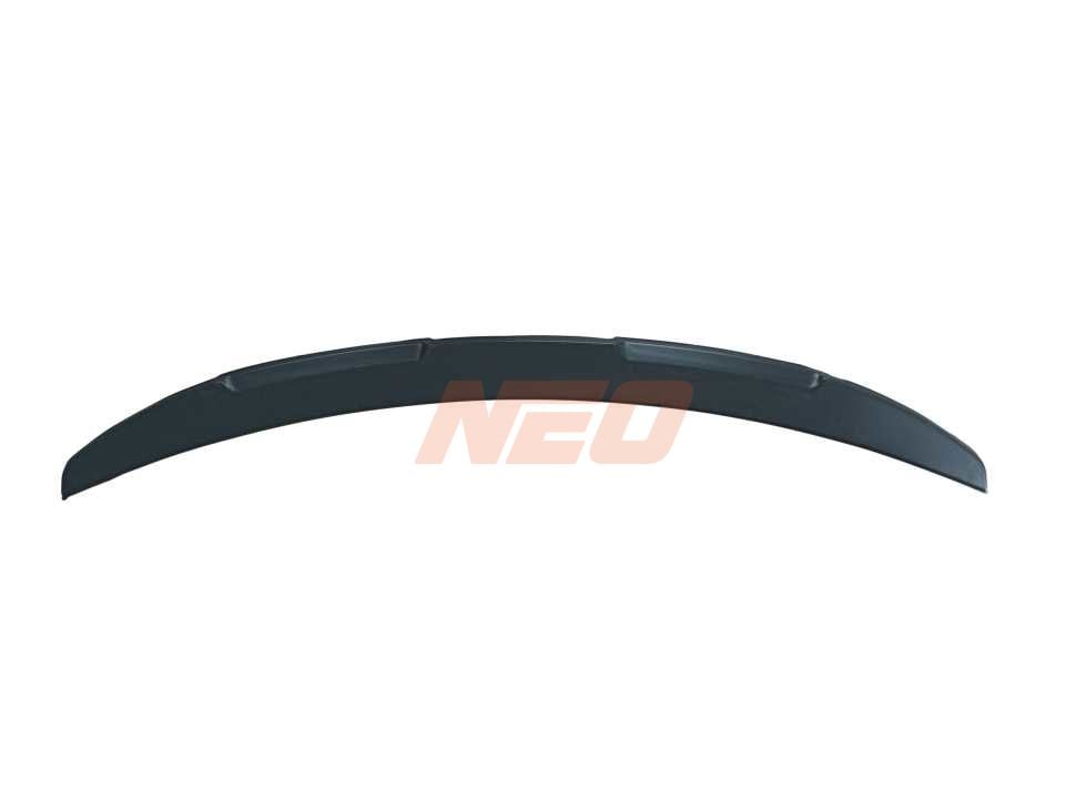 Mercedes W213 E Serisi Çıkıntılı Bagaj Üstü Spoiler Piano Black