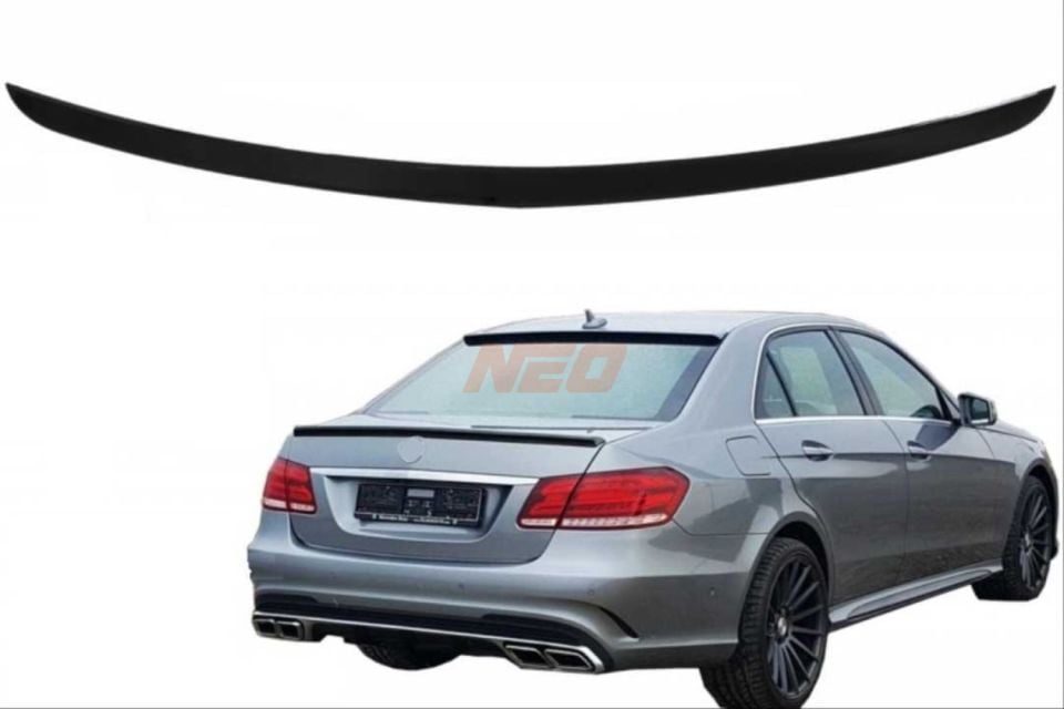 Mercedes-Benz E Serisi W212 2010-2016 AMG Piano Black Bagaj Spoyleri