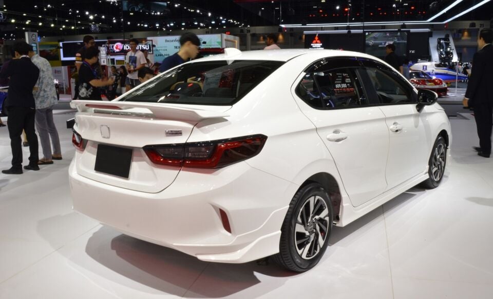 Honda City (2021+) Sport Bagaj Spoiler Piano Black
