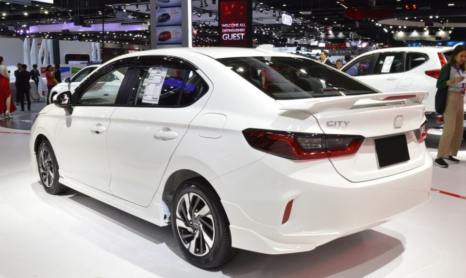 Honda City (2021+) Sport Bagaj Spoiler Piano Black