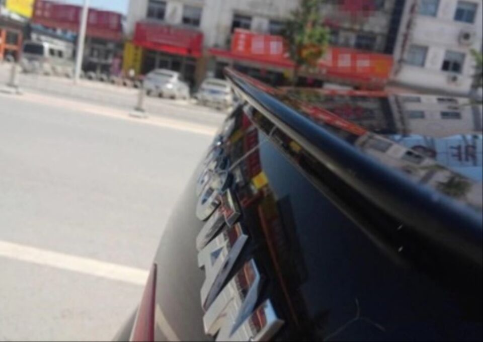 VW Passat B7 Sedan Bagaj Üstü Spoiler Piano Black