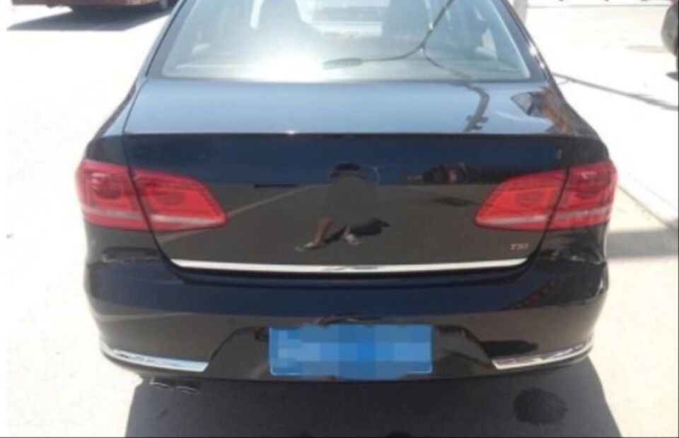VW Passat B7 Sedan Bagaj Üstü Spoiler Piano Black