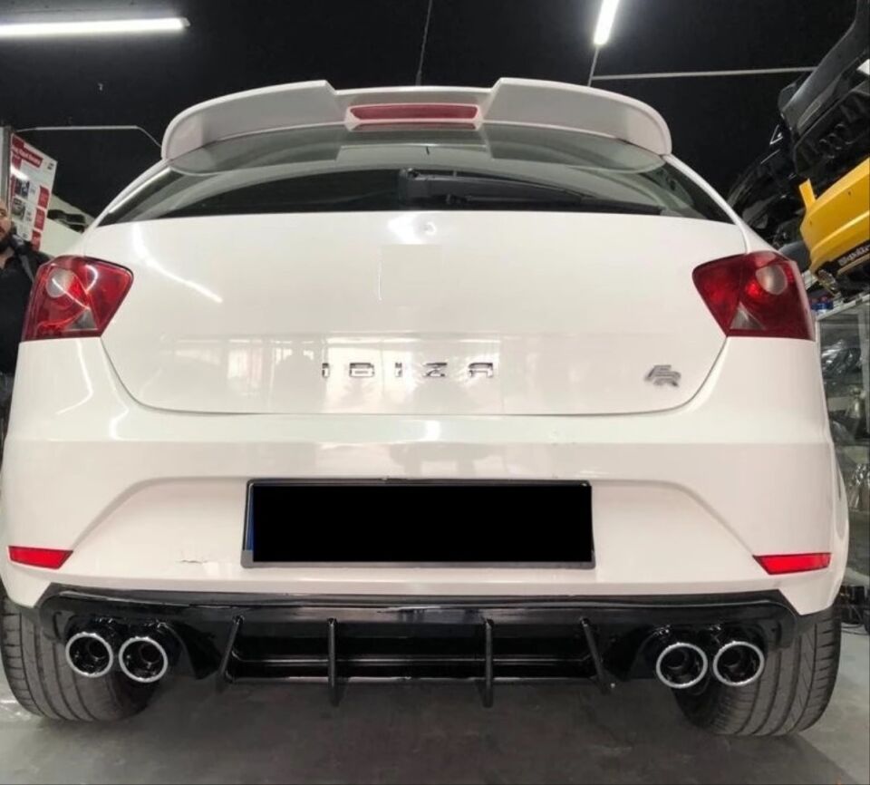 SEAT Ibiza 6J/6P Makyajlı (12-17) Cupra Arka Difüzör Piano Black