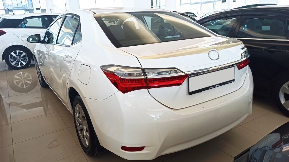 Toyota Corolla 2013-2019 GT Kanat Spoyler (Piano Black)