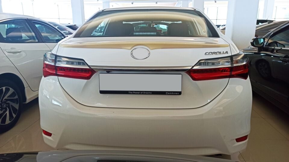 Toyota Corolla 2013-2019 GT Kanat Spoyler (Piano Black)