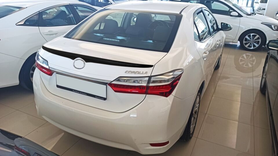Toyota Corolla 2013-2019 GT Kanat Spoyler (Piano Black)