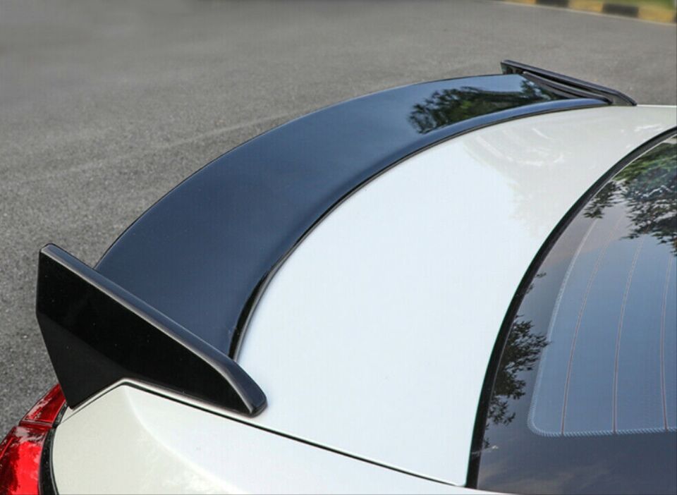 Toyota Corolla 2013-2019 TRD Geniş Kenarlı Bagaj Spoyleri (Piano Black)