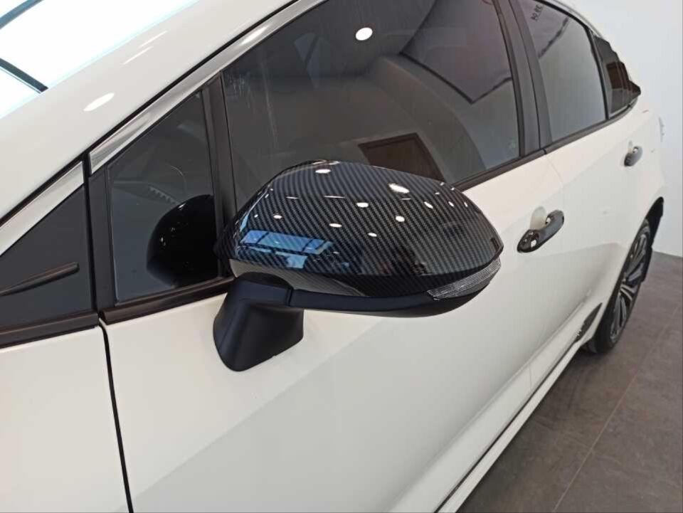 Toyota Corolla 2019+ Karbon Fiber Desenli Ayna Kapağı Seti