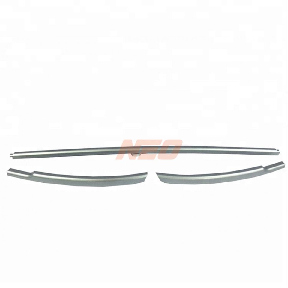 Range Rover Vogue L405 Ön Tampon Alt Çıtası Gri LR038736