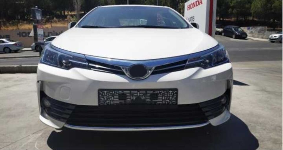 Toyota Corolla 2019+ Krom Ön Tampon Alt Izgara Çıtası Seti