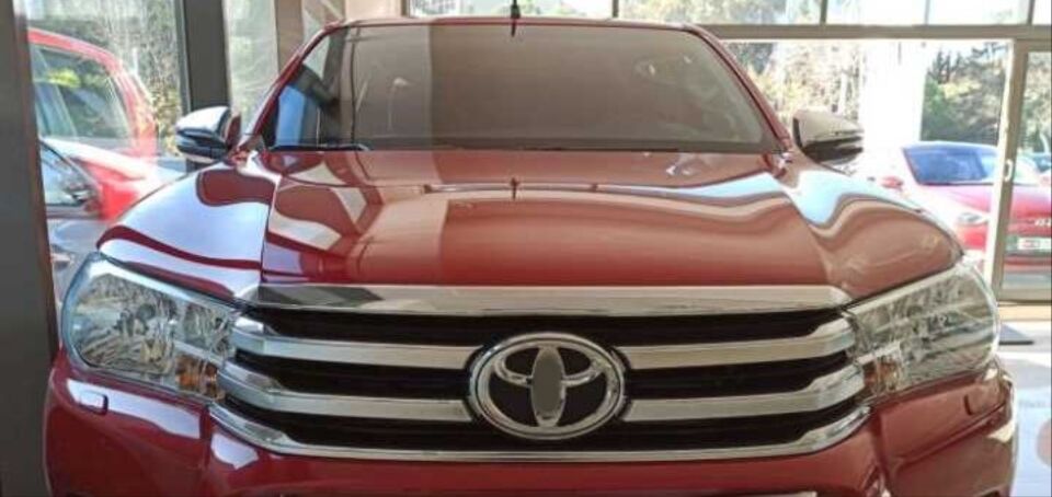 Toyota Hilux Revo (16-19) Sinyalli Ayna Kapağı Seti Silver
