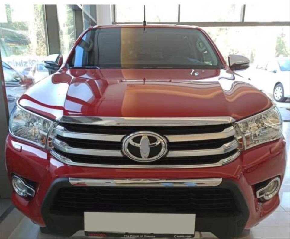Toyota Hilux Revo (16-19) Sinyalli Ayna Kapağı Seti Silver