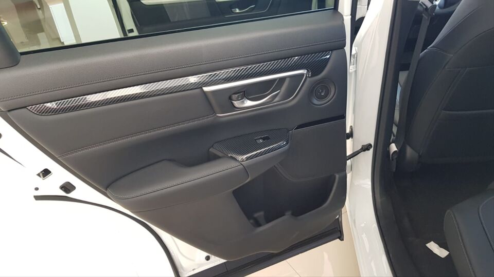 Honda CR-V 2017-2022 Karbon Fiber Desenli Kapı İç Trim Seti (4 Parça)