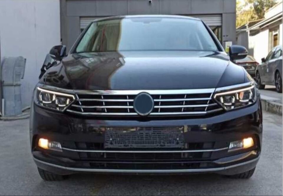 Volkswagen Passat B8 2015-2019 B8.5 IQ U-LED Kayar Sinyalli Far Seti