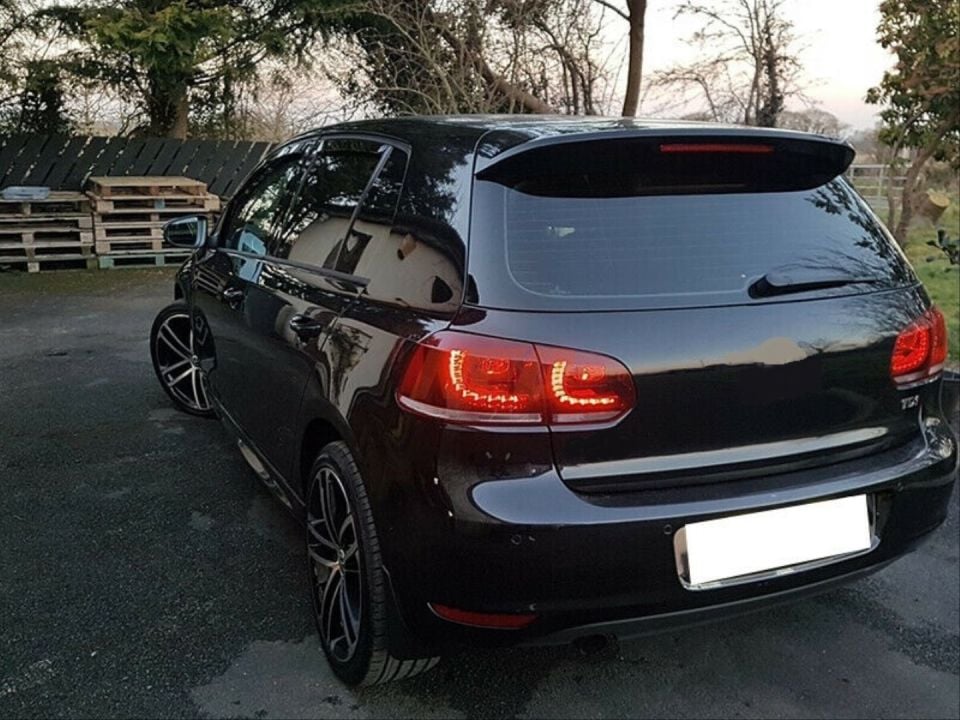 Volkswagen Golf 6 (Mk6) GTI/R  Tavan Spoyleri Eklentisi Piano Black