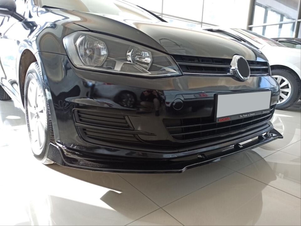VW Golf 7 MK7 (13-16) Standart Tampon Uyumlu 3 Parça Ön Lip (Boyasız)