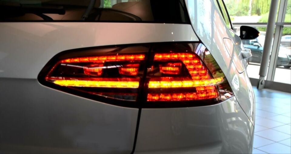 VW Golf 7 MK7 (13-16) Highline/GTI Kayar Sinyalli LED Stop Seti
