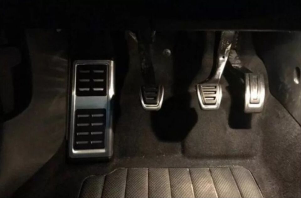 VAG MQB Uyumlu Manuel Spor Pedal ve Ayak Dayama Seti (Golf 7/A3/Leon)