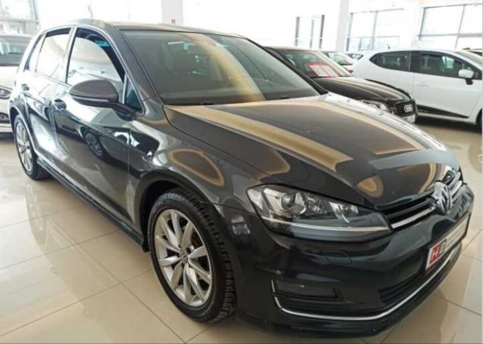 VW Golf 7 & 7.5 / Touran Uyumlu Ayna Kapağı Seti Karbon Desen