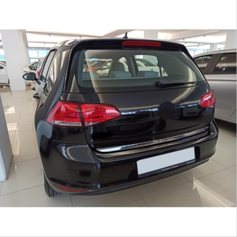 VW Golf 7 & 7.5 Bagaj Kapağı Alt Krom Çıtası
