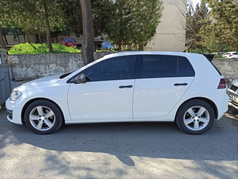 VW Golf 7 & 7.5 Kapı Kolu Kaplama Seti Piano Black