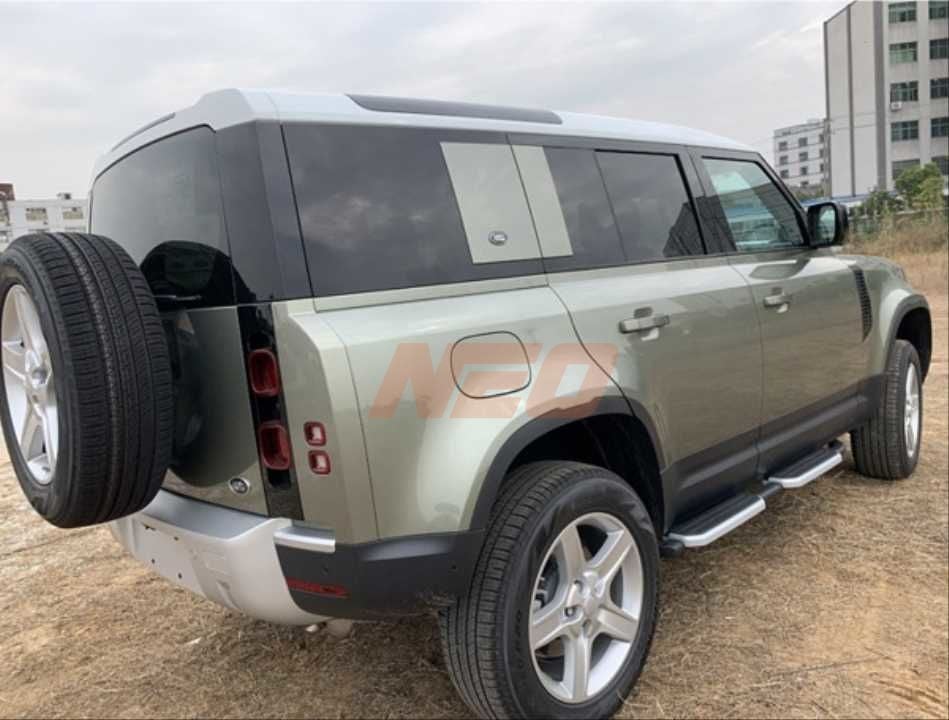 Land Rover Defender 110 2020+ OEM Yan Basamak Seti