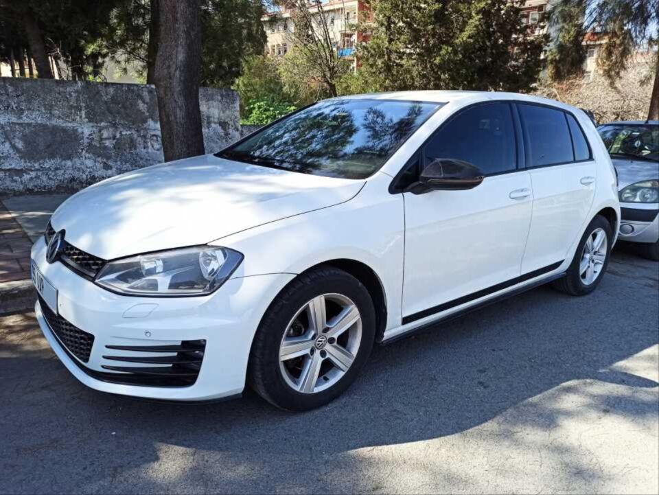 Volkswagen Golf 7/7.5 2013-2020 Piano Black Kapı Alt Çıta Seti