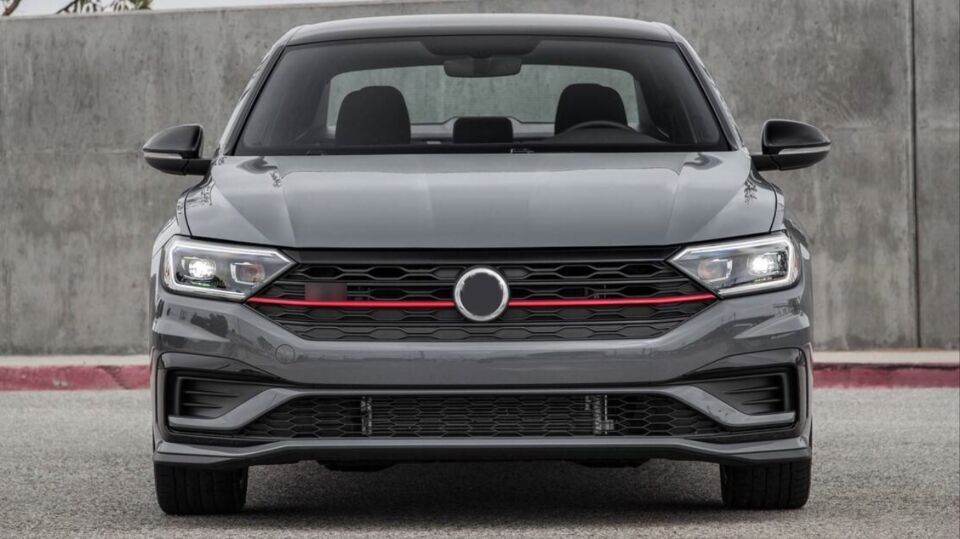 Volkswagen Jetta 2015-2018 Makyajlı Kasa GLI Ön Panjur